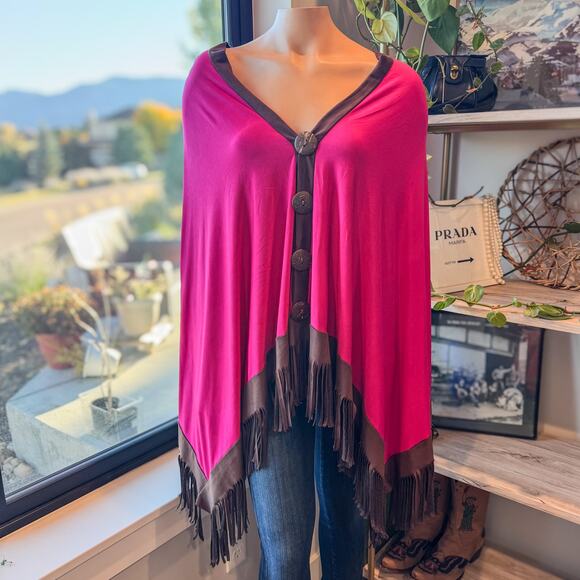 Ver'e'ne Hot Pink/Raspberry Poncho Brown Fringe Trim & Buttons One Size Fits All - Picture 1 of 10